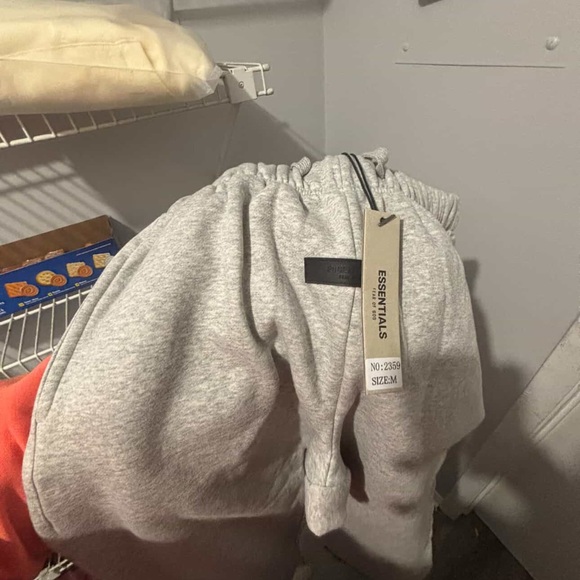 Essentials Cream pants - Picture 2 of 3